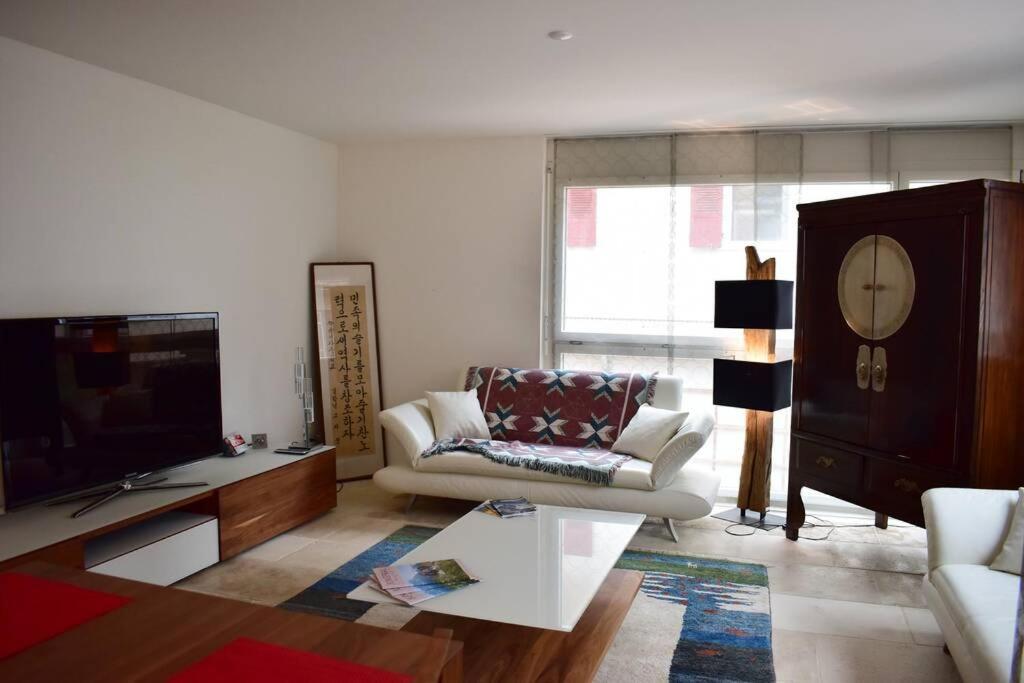 Modern Apartment 모던 펜션 Interlaken Exterior foto